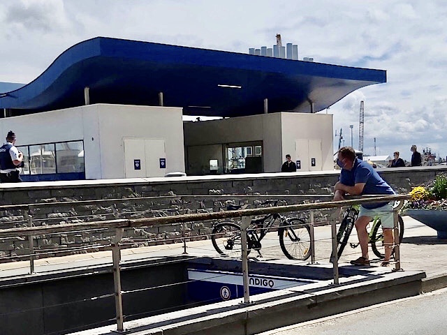 « La balle aux poissons à Ostende »