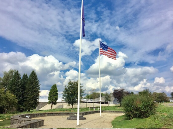 « L’esplanade du Mardasson »