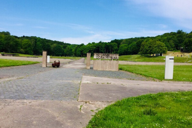 « Vue sur le camp de concentration de Dora -Mittelbau »