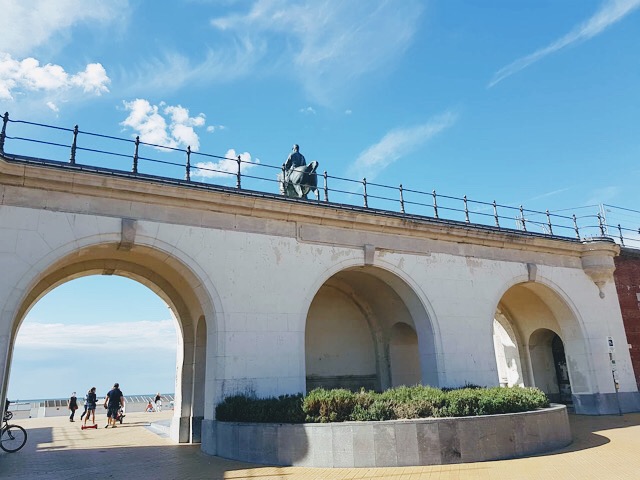 « Les galeries royales à Ostende »