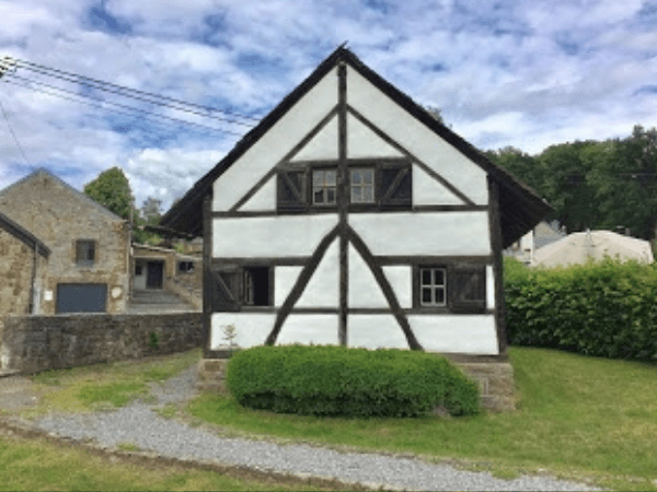 « Une ancienne maison ardennaise à Wéris »