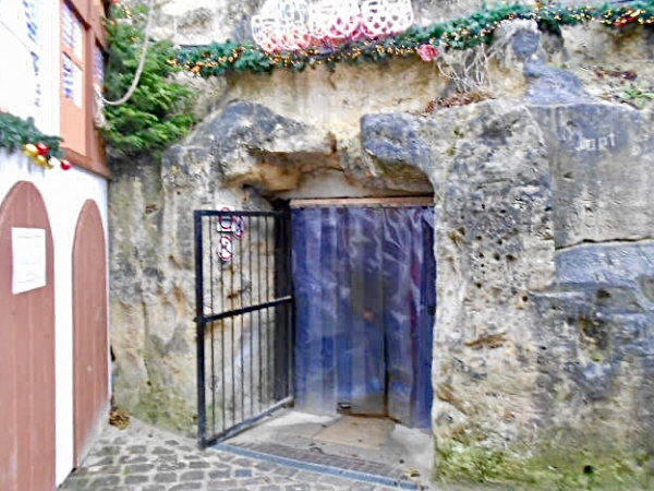 « Entrée de la grotte à Valkenburg »