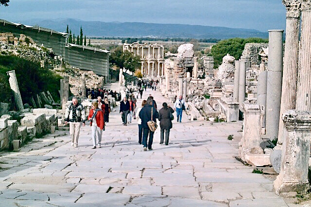 « L’avenue des Curètes  »