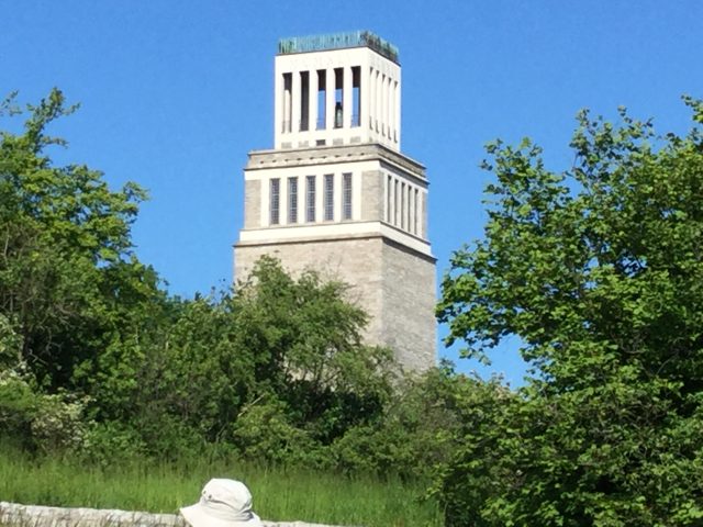 « Vue sur le mémorial à Buchenwald  »