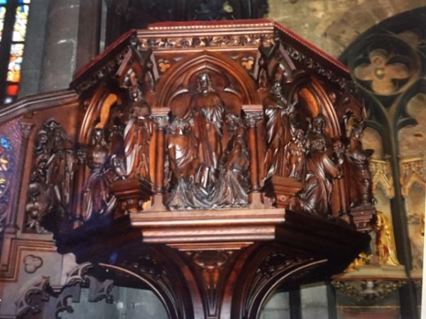 « Détails de la chair de vérité dans la collégiale Notre-Dame à Huy »