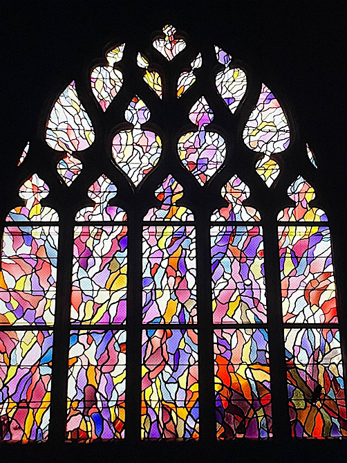 « Une verrière dessinée par Alfred Manessier à Abbeville »