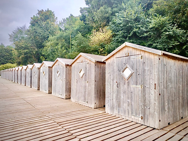 « Les cabines de plage à Saint-Valery-sur-Somme « + »