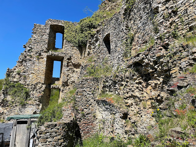«  le donjon délabré du château de Franchimont