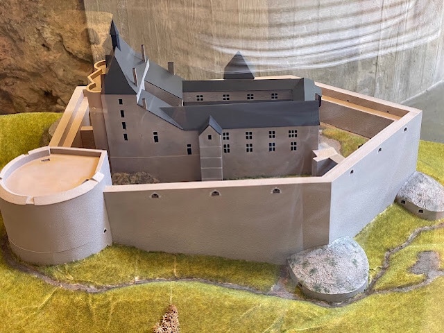 « Une maquette du château de Franchimont »