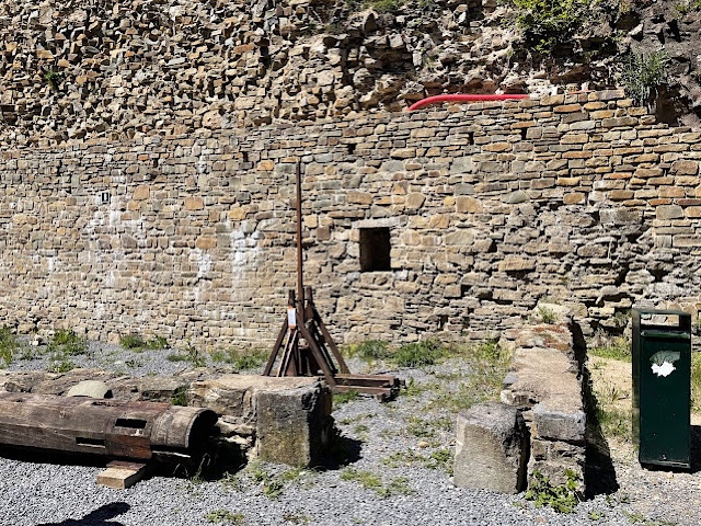 « Un trébuchet dans le château de Franchimont