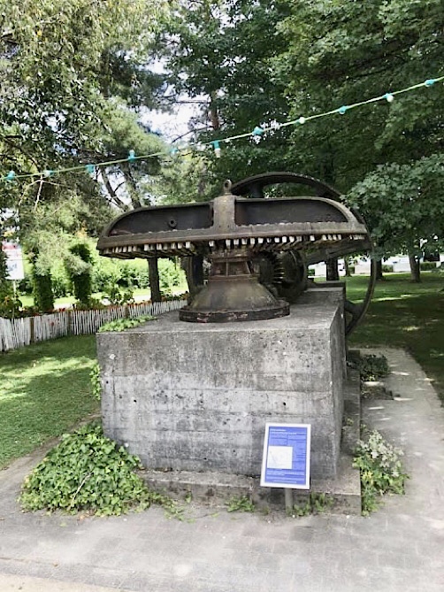 « Un cadran solaire - parc Près-la-Rose